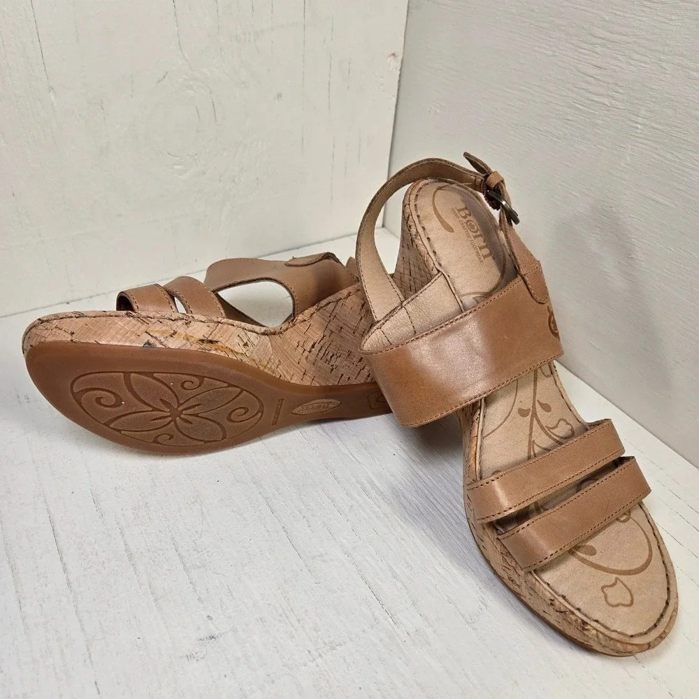 Born Hand Crafted Womens Tan Leather Cork Wedge Sandals Slingback Buckle Size 8M